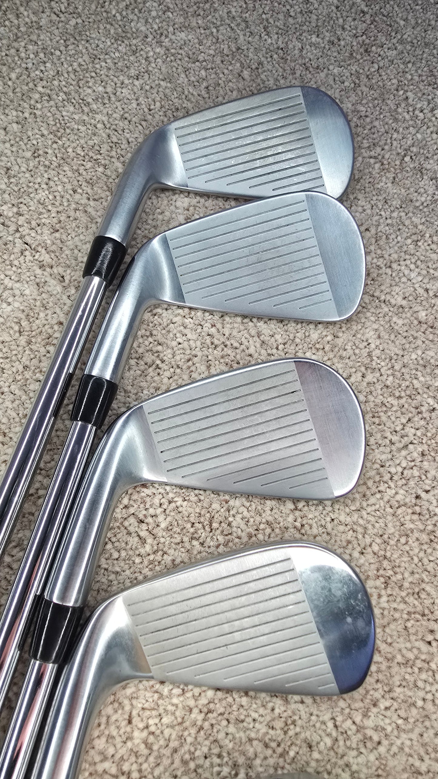 Titleist T100 2021 Irons / 4-PW / Stiff Flex True Temper AMT Tour White S300