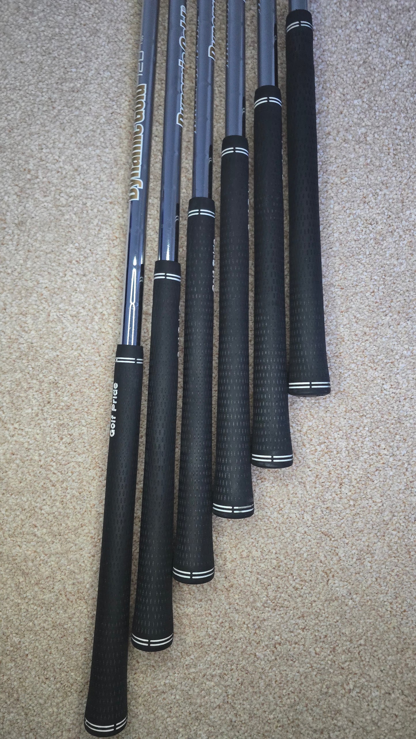 Taylormade P750 Proto Mens Right Hand Irons / 4 to 9 / Dynamic Gold 120 X100 Shaft